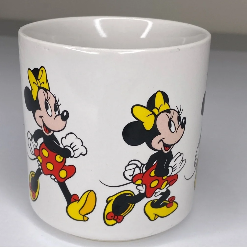 Vintage Disney Minnie Mouse Coffee Mug Cup Made In Korea
